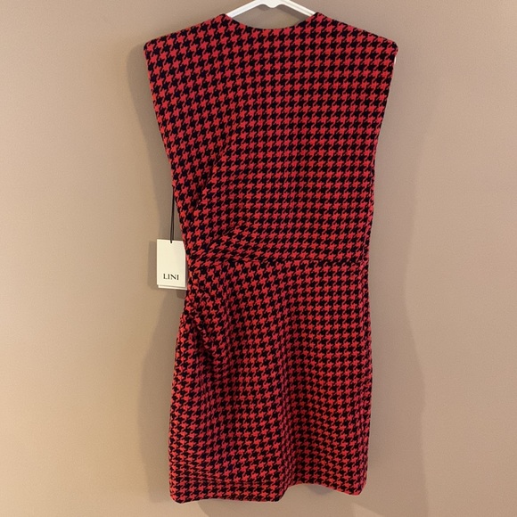 LINI Dress - Picture 5 of 9